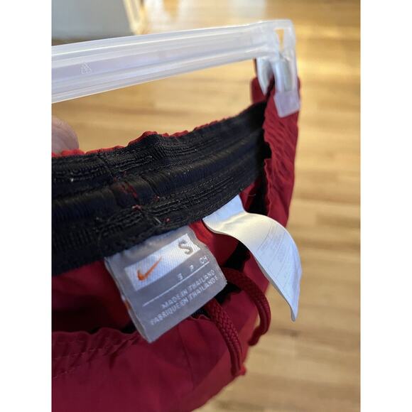 Nike Shorts Men’s Small Red Gray Shield Short Jogging Running Gym Athleisure - Picture 6 of 6